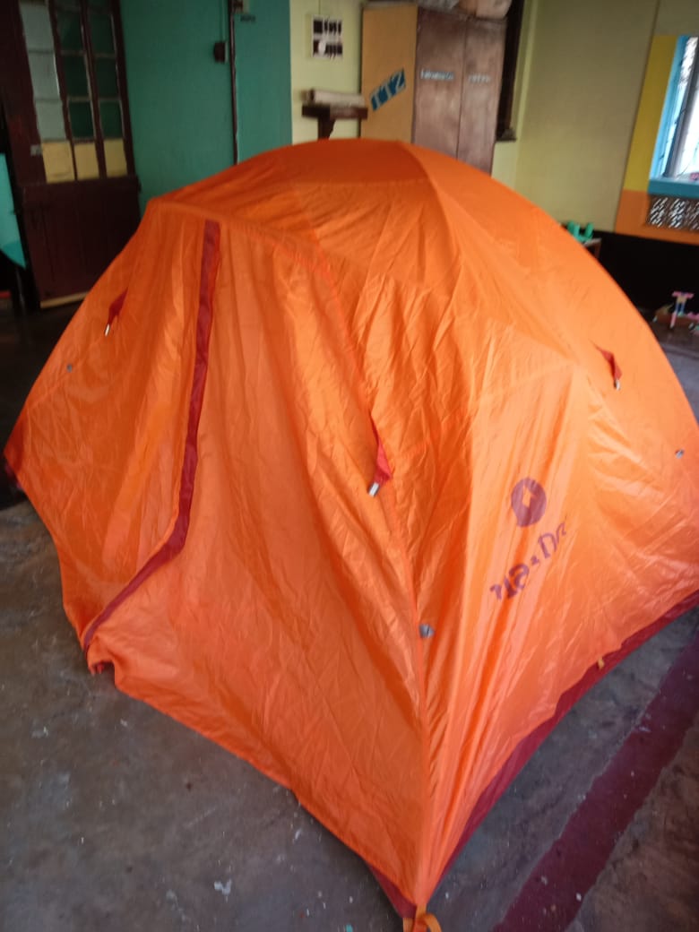 Tent 4