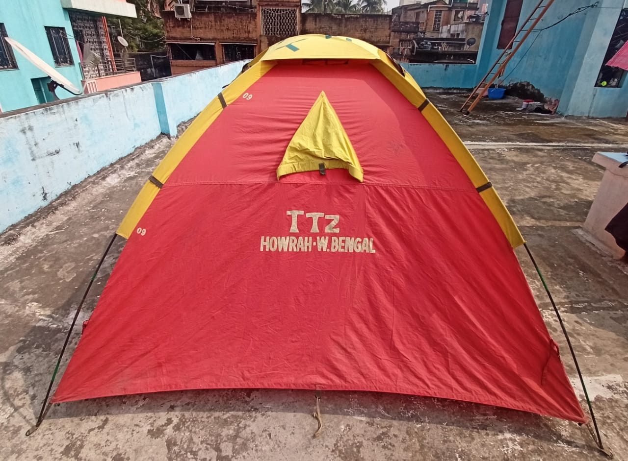 Tent 8